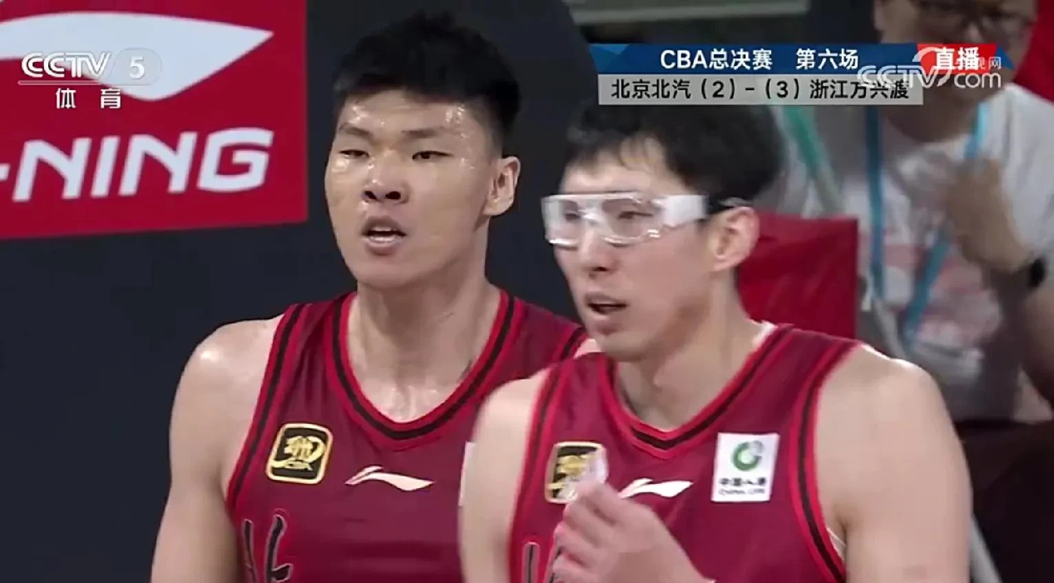 关于浙江男篮关键时刻力挽狂澜,一举改写局势的信息 关于浙江男篮关键时刻力挽狂澜,一举改写局势的信息