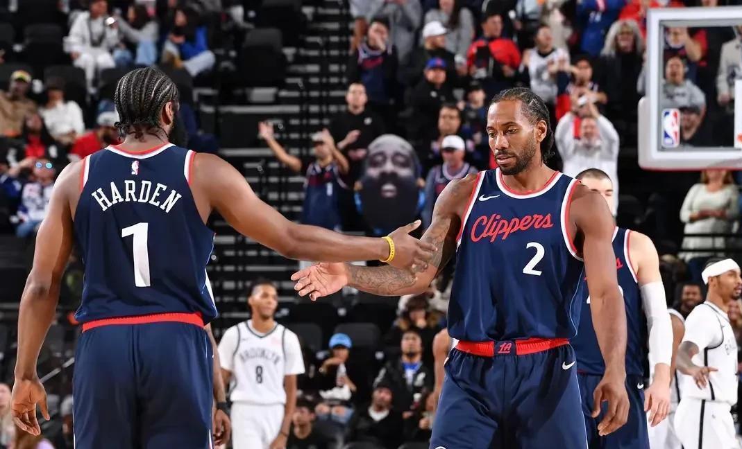 篮网后场大将全面发挥带队取胜 篮网后场大将全面发挥带队取胜