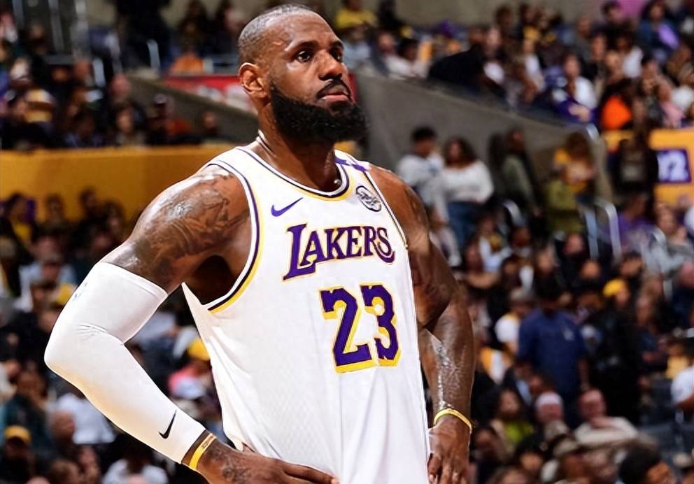 关于湖人连胜势头受挑战，球队如何应对严峻考验的信息