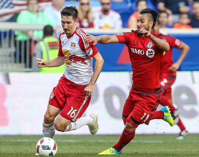 摩斯主场不敌南锡,法甲降级压力愈发沉重的简单介绍 摩斯主场不敌南锡,法甲降级压力愈发沉重的简单介绍