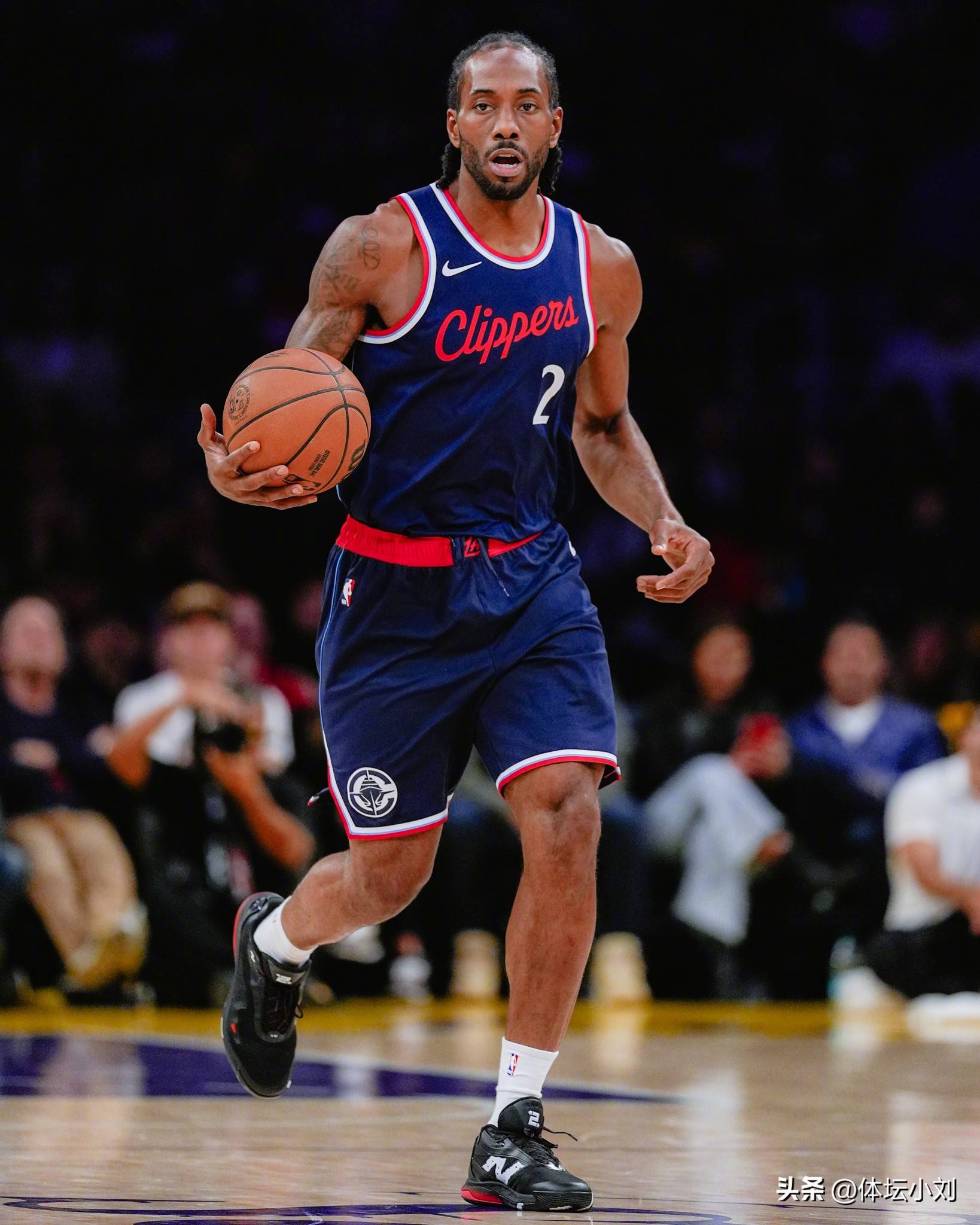 莱昂纳德复出!快船再次登顶西部排名 莱昂纳德复出!快船再次登顶西部排名