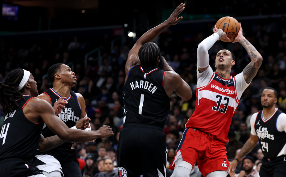 快船客场绝杀奇才,全队士气大涨 快船客场绝杀奇才,全队士气大涨