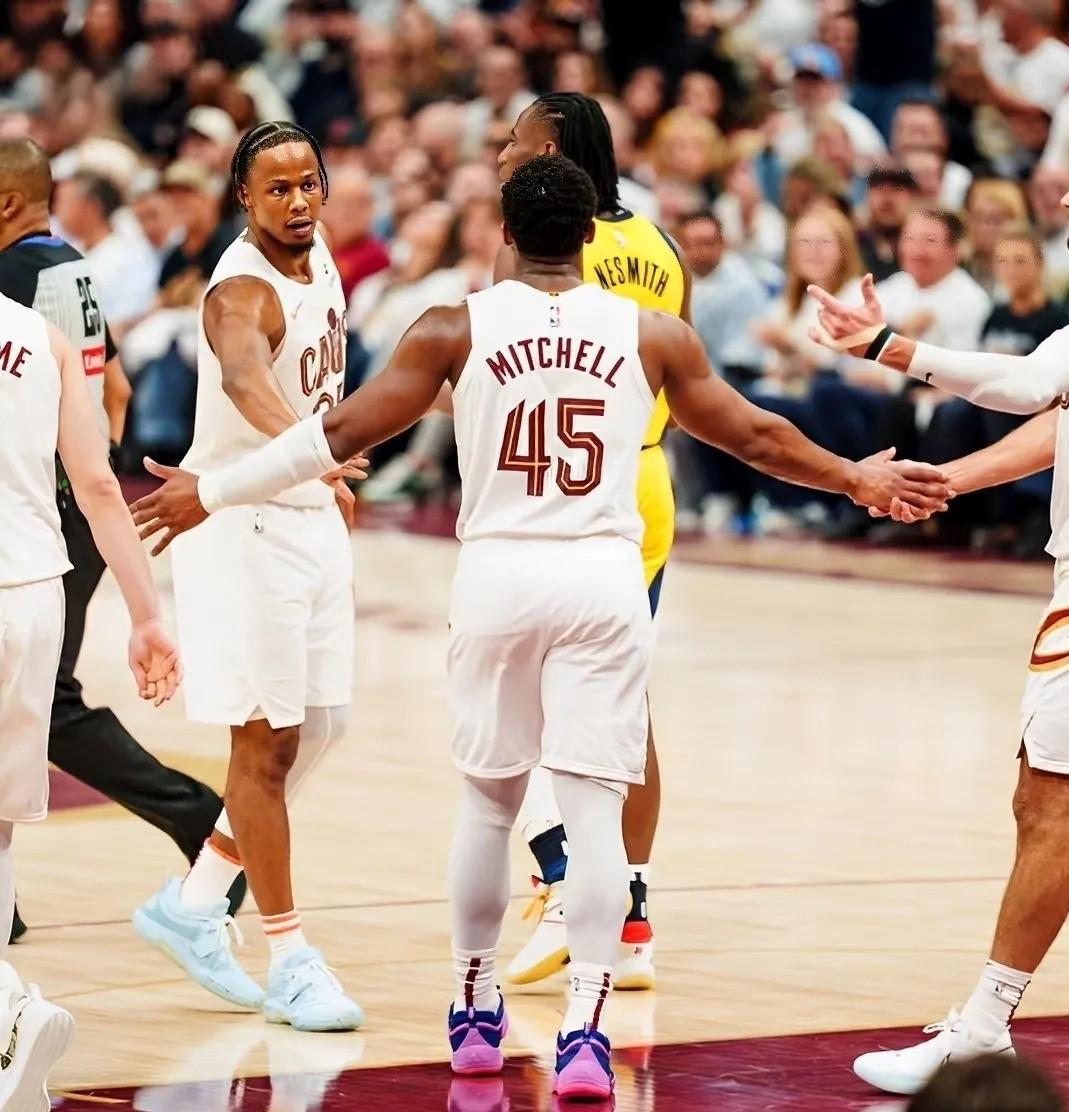 爵士绝杀步行者,继续领跑西部 爵士绝杀步行者,继续领跑西部