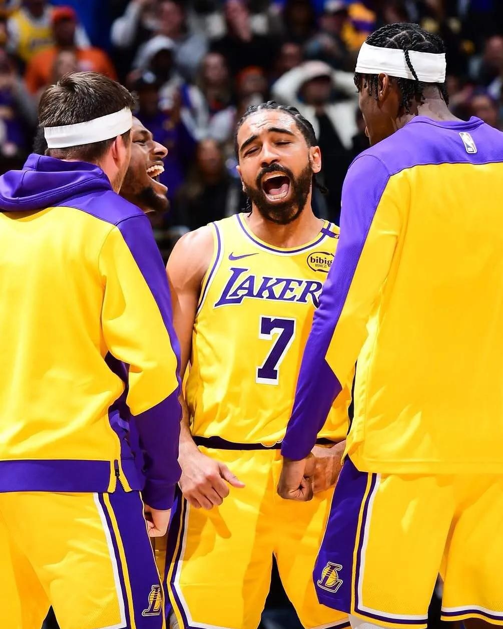 季中交易现成效,湖人队迎来转机 季中交易现成效,湖人队迎来转机