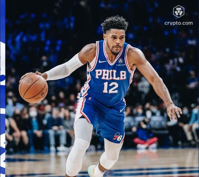 猛龙客场大胜老鹰,范弗利特贡献40分 猛龙客场大胜老鹰,范弗利特贡献40分