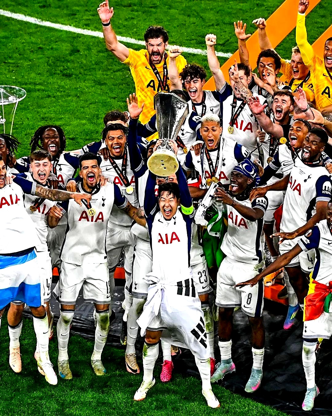 关于球队全体战力高潮迭起，气势如虹夺冠在望的信息