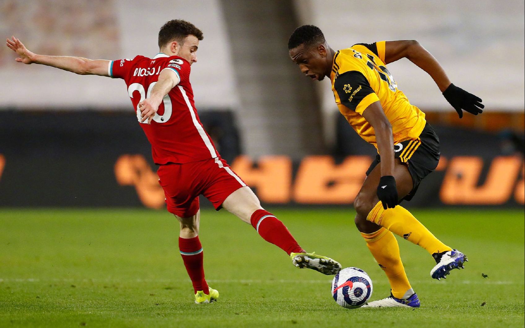 包含狼队连败勇敢面对自救自强的词条